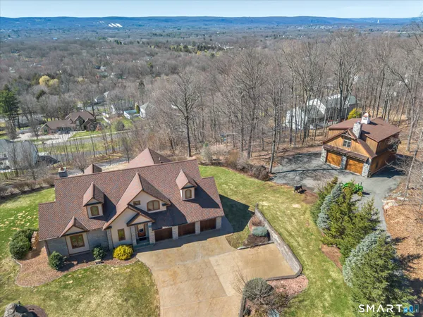 $1,150,000 | 72 Village Gate Drive, Southington, CT 06489