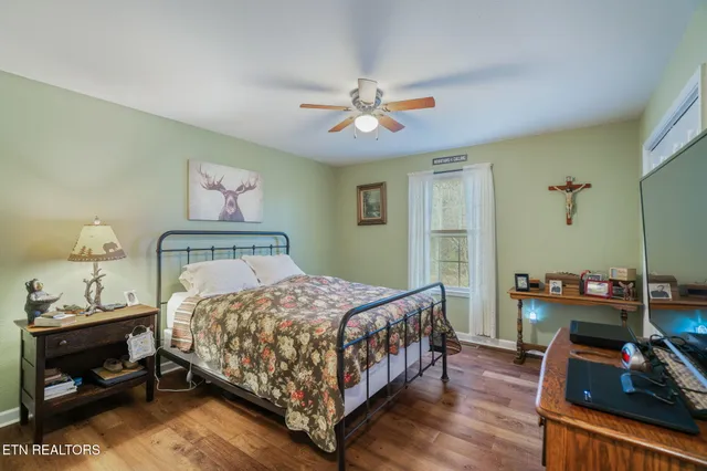 $265,000 | 124 Mac Ivey Lane, La Follette, TN 37766