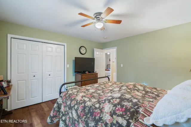 $265,000 | 124 Mac Ivey Lane, La Follette, TN 37766