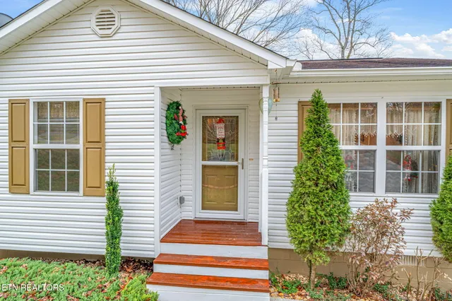 $265,000 | 124 Mac Ivey Lane, La Follette, TN 37766