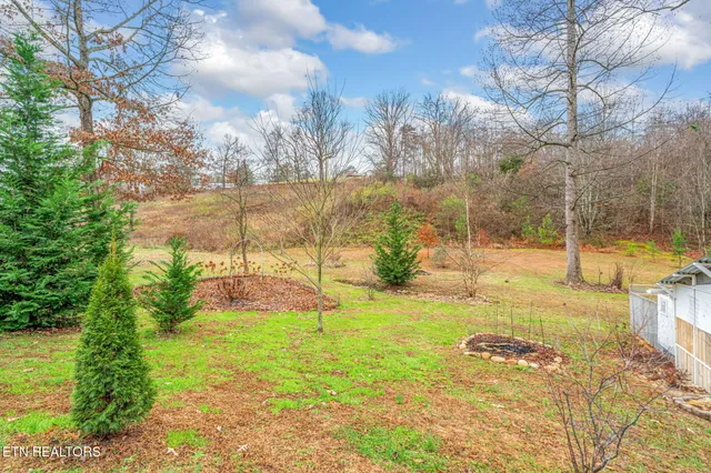 $265,000 | 124 Mac Ivey Lane, La Follette, TN 37766