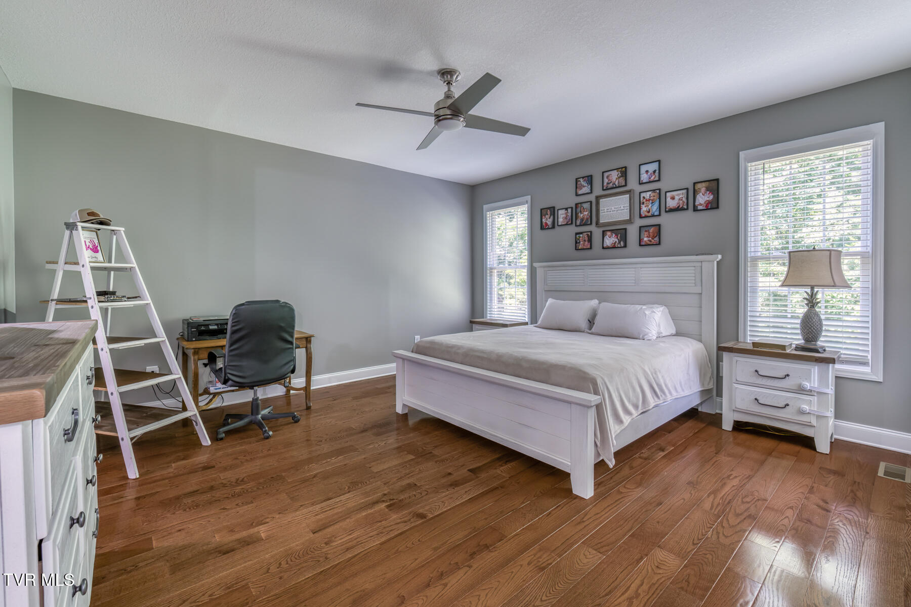 237 Oak View Circle Bristol, TN 37620 - Photo 18 of 38 237 Oak View Cir-18