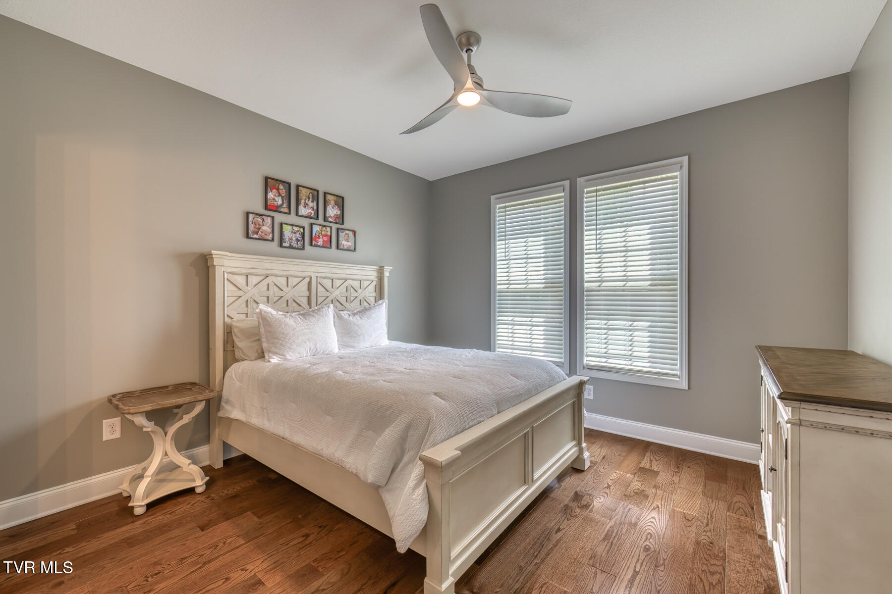 237 Oak View Circle Bristol, TN 37620 - Photo 24 of 38 237 Oak View Cir-24