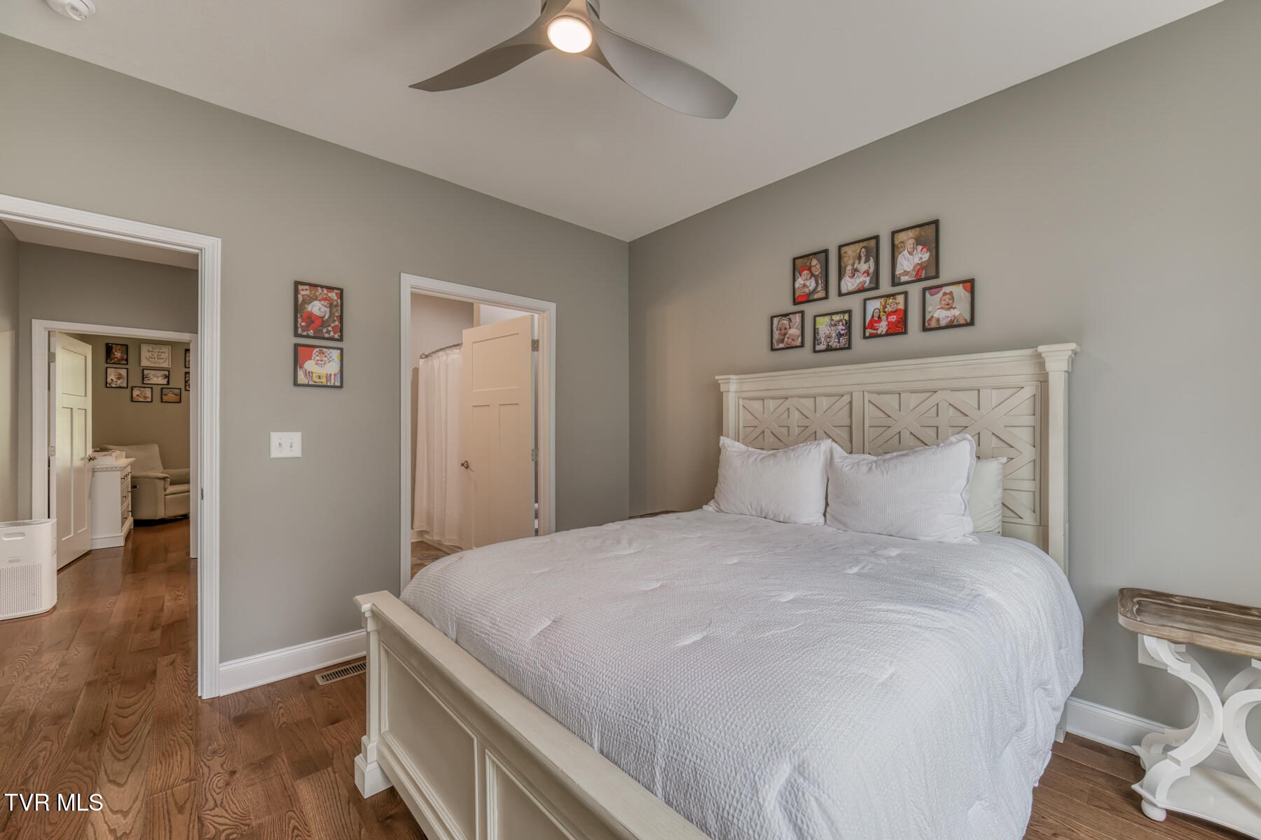 237 Oak View Circle Bristol, TN 37620 - Photo 25 of 38 237 Oak View Cir-25