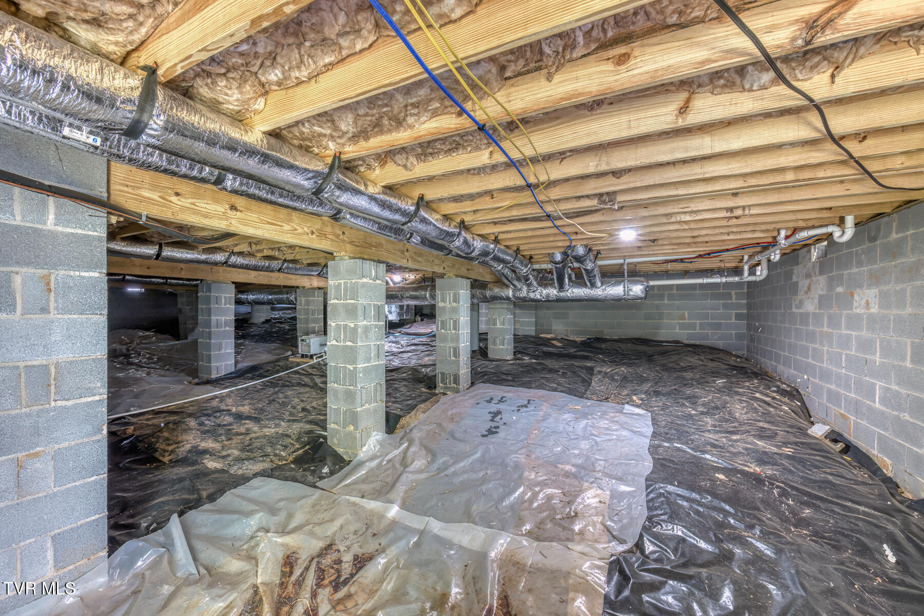 237 Oak View Circle Bristol, TN 37620 - Photo 38 of 38 237 Oak View Cir-38