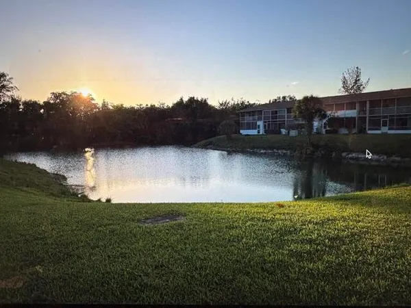 $1,800 | 145 Northampton Street, Unit H, West Palm Beach, FL 33417