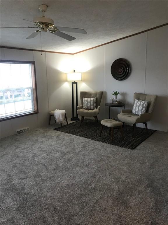 615 Deana Way Rochester, PA 15074 - Photo 3 of 22