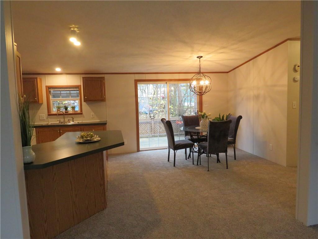 615 Deana Way Rochester, PA 15074 - Photo 5 of 22