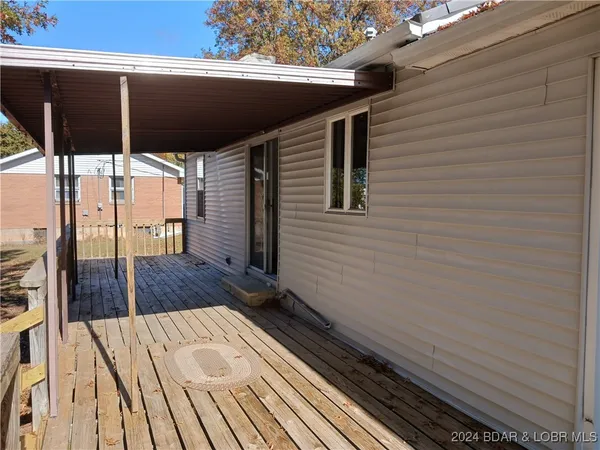 $200,000 | 607 Hughes Avenue, Stover, MO 65078