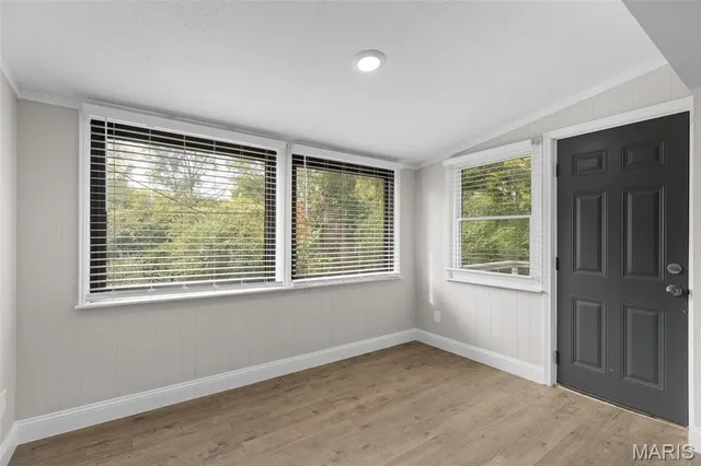 $149,900 | 5 Forest Home Court, St. Louis, MO 63137