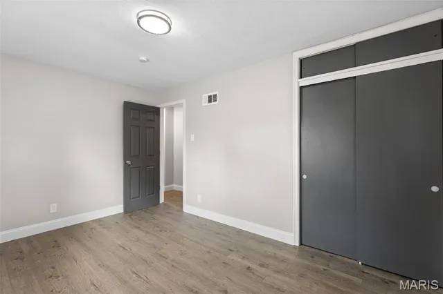 $149,900 | 5 Forest Home Court, St. Louis, MO 63137