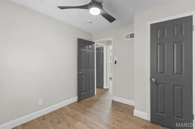 $149,900 | 5 Forest Home Court, St. Louis, MO 63137