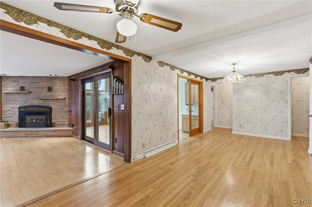 $299,900 | 108 Genesee Road, Camillus, NY 13031