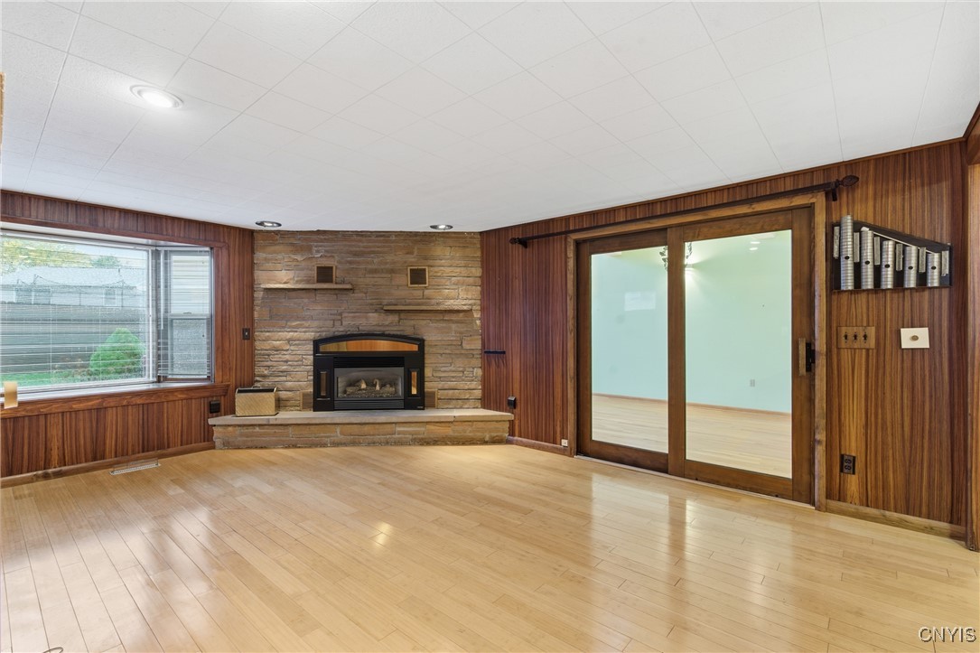 108 Genesee Road Camillus, NY 13031 - Photo 21 of 41