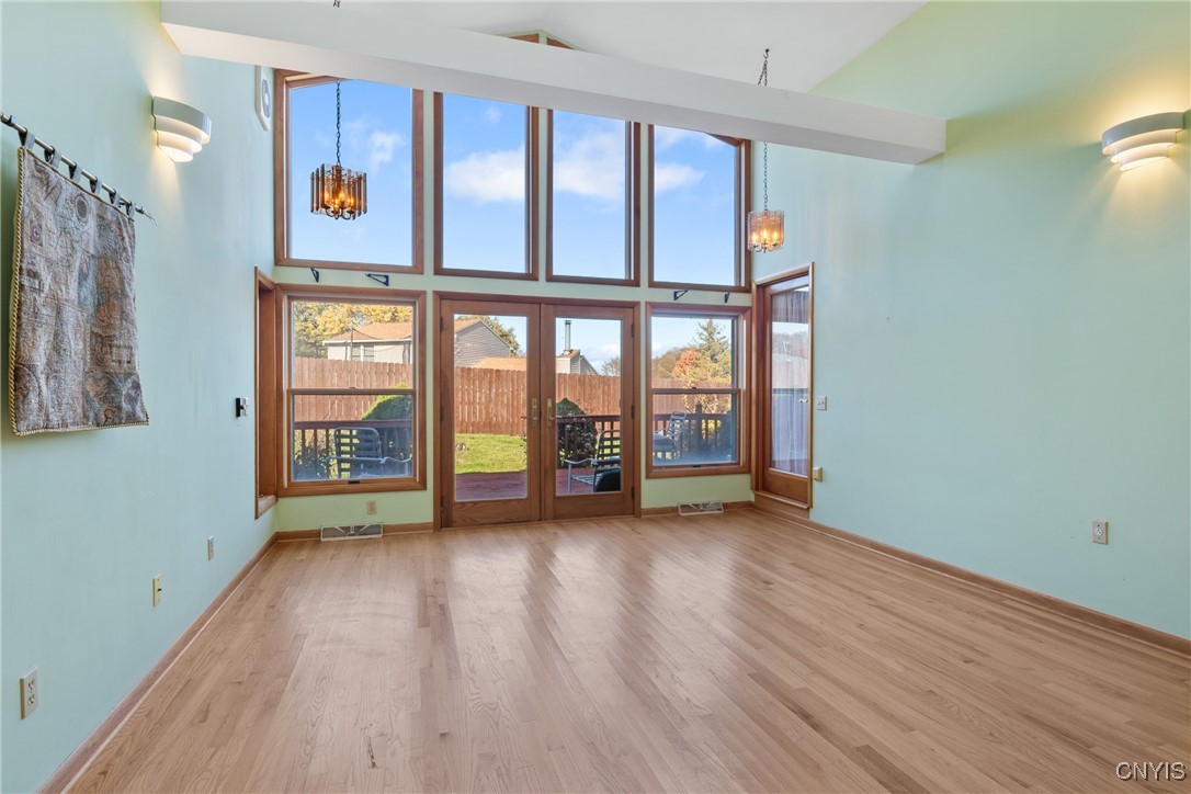 108 Genesee Road Camillus, NY 13031 - Photo 28 of 41
