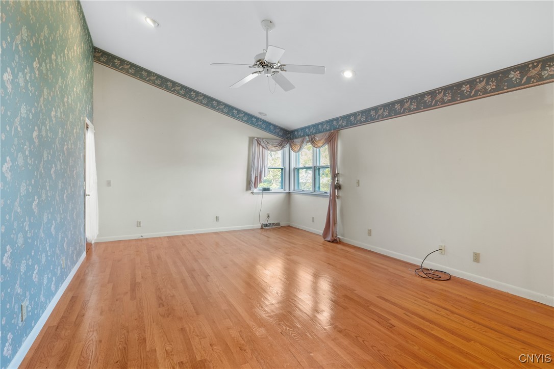 108 Genesee Road Camillus, NY 13031 - Photo 29 of 41