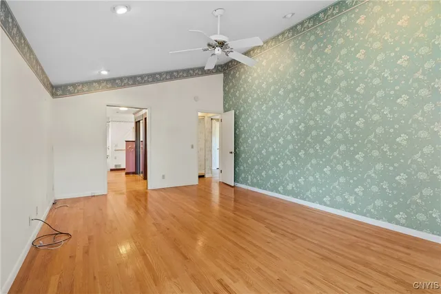 $299,900 | 108 Genesee Road, Camillus, NY 13031