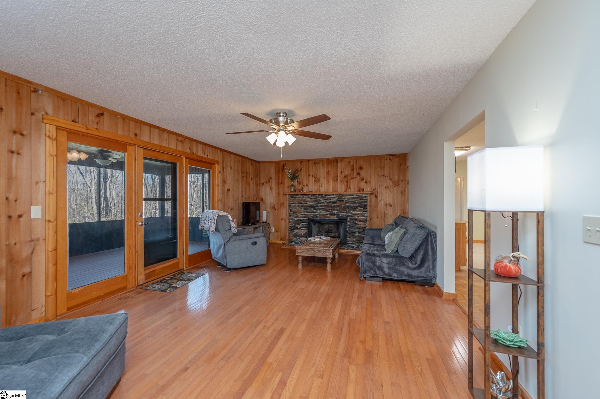 139 Rockcrest Ridge Cleveland, SC 29635 - Photo 13 of 47