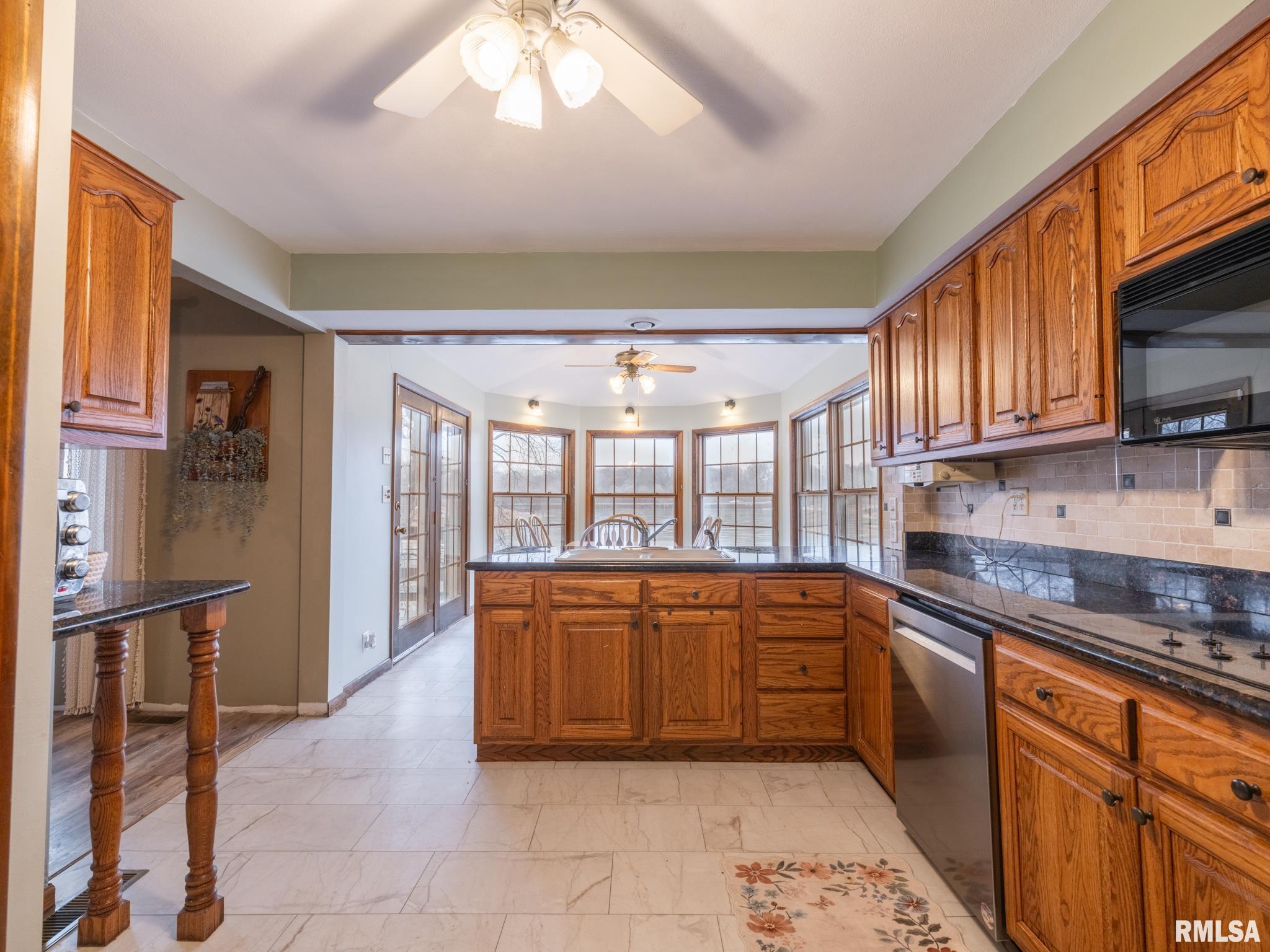 9435 West Buckingham Court Mapleton, IL 61547 - Photo 13 of 72 Gallery Image 13