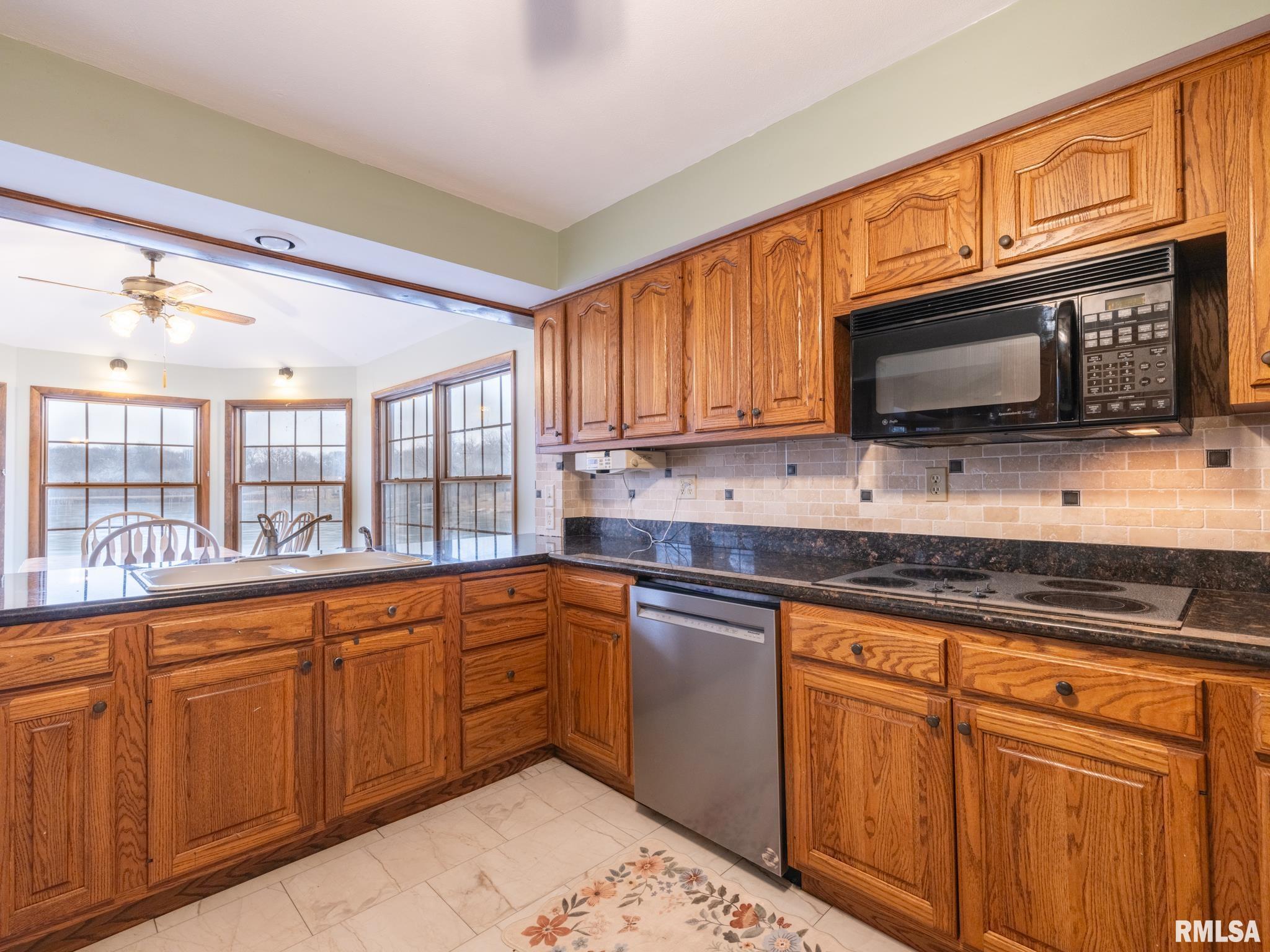 9435 West Buckingham Court Mapleton, IL 61547 - Photo 15 of 72 Gallery Image 15