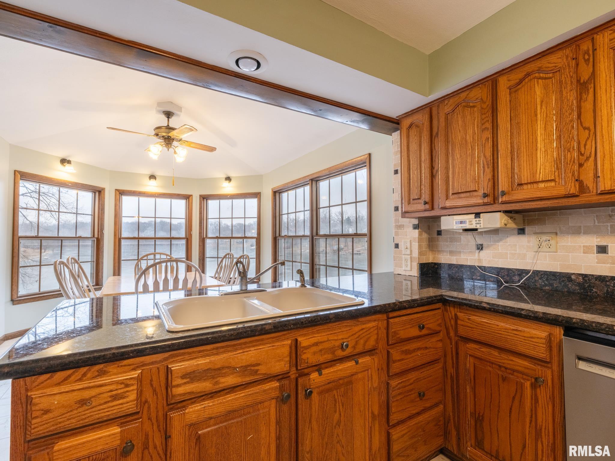 9435 West Buckingham Court Mapleton, IL 61547 - Photo 20 of 72 Gallery Image 20