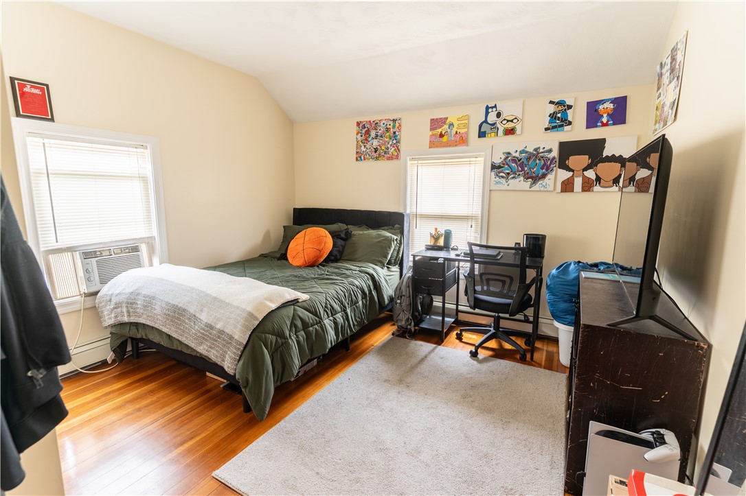 131 Roma Street East Providence, RI 02914 - Photo 17 of 39