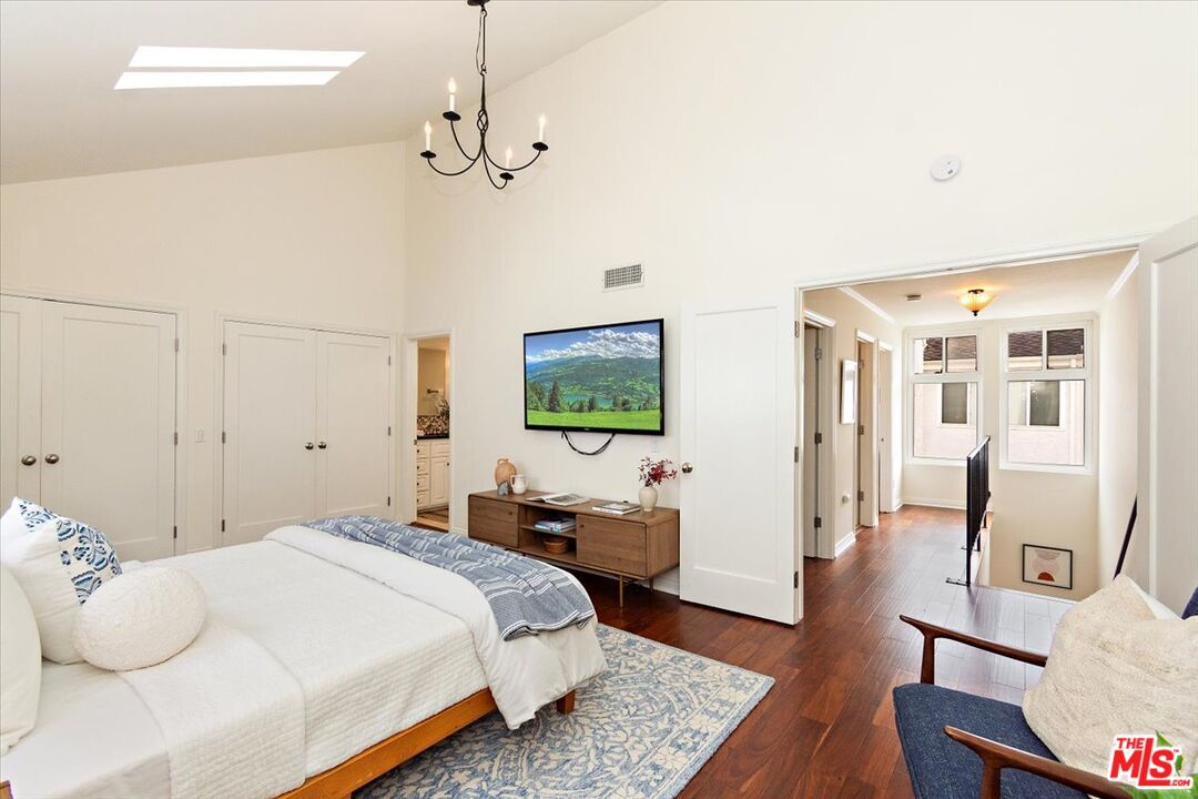 910 19th Street, Unit 110 Santa Monica, CA 90403 - Photo 9 of 28