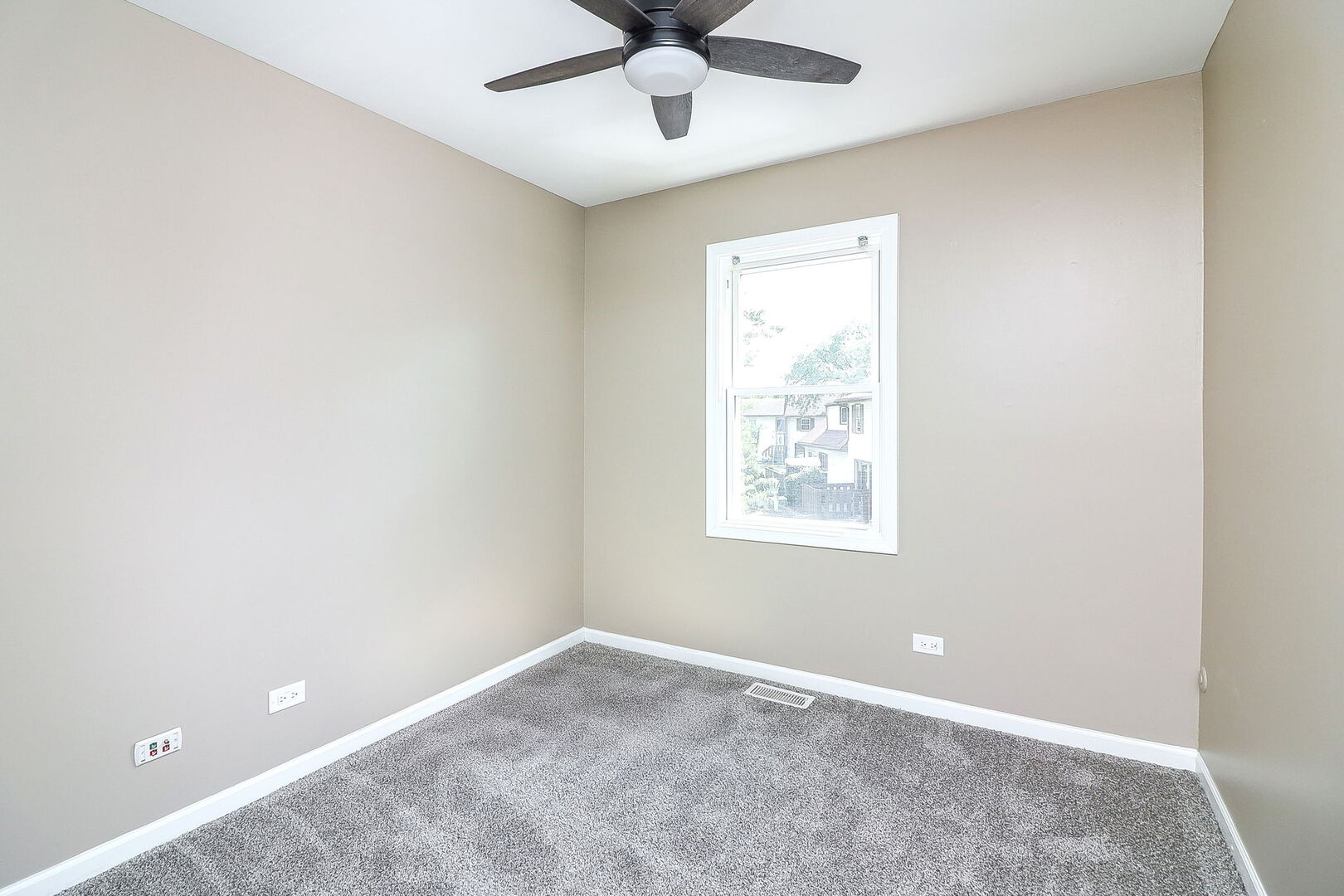 7724 West Douglas Court, Unit 13 Frankfort, IL 60423 - Photo 12 of 14