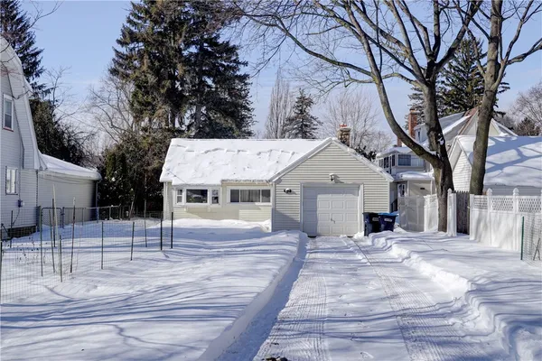 $185,000 | 172 Wildmere Road, Irondequoit, NY 14617
