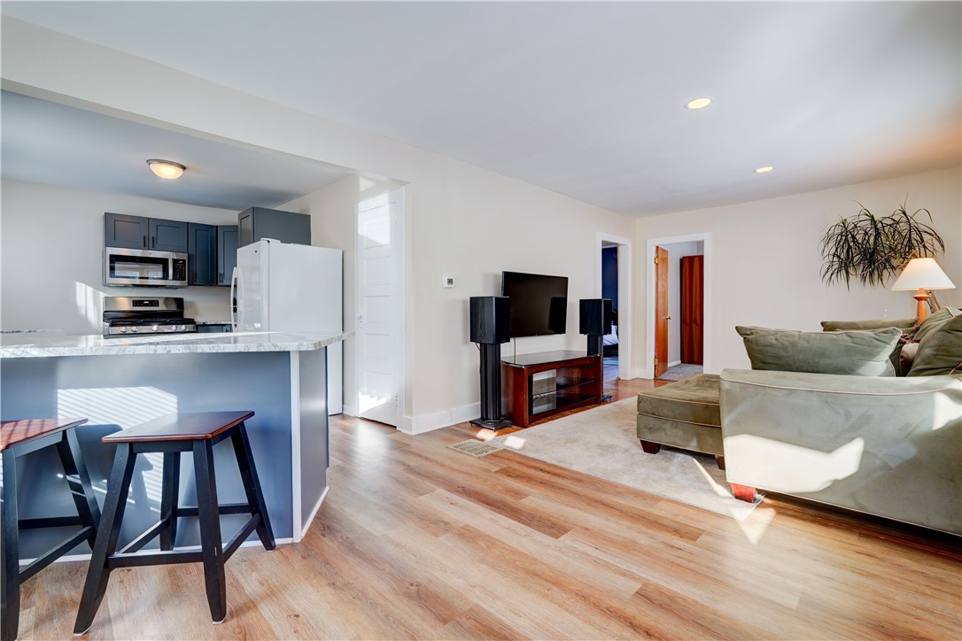 172 Wildmere Road Irondequoit, NY 14617 - Photo 11 of 30