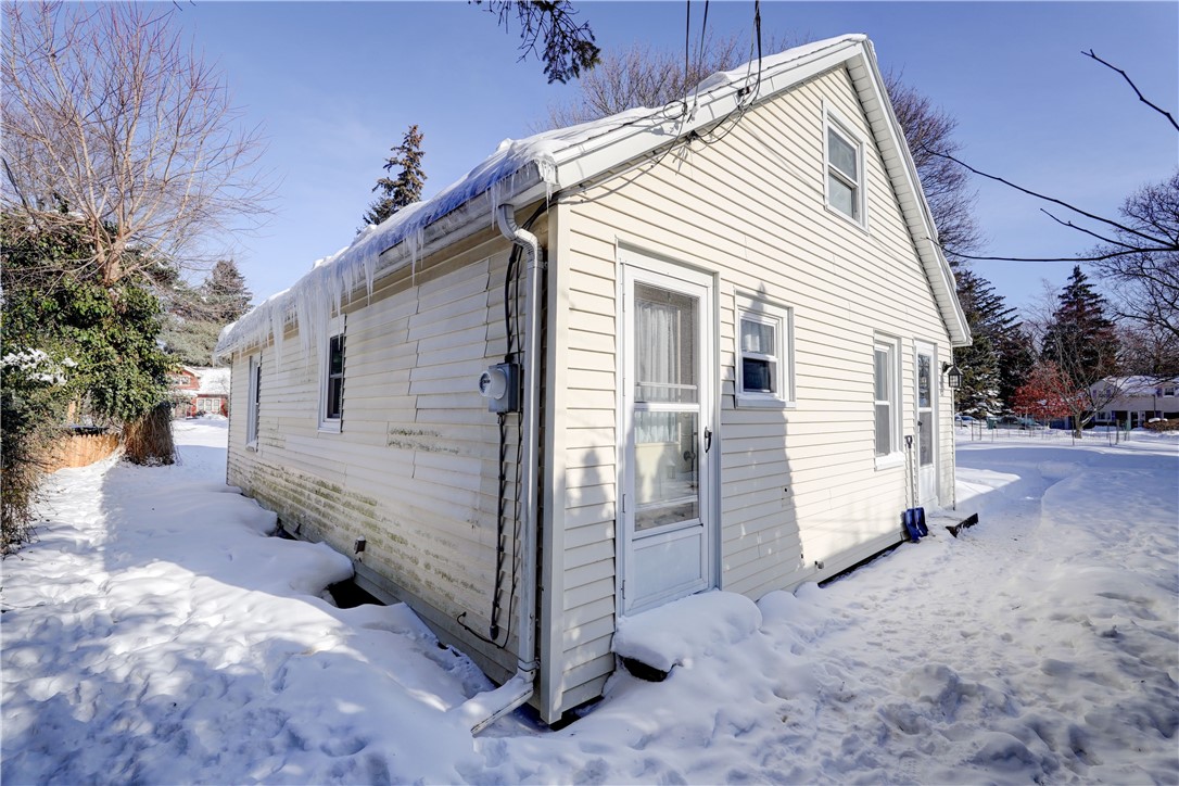 172 Wildmere Road Irondequoit, NY 14617 - Photo 26 of 30