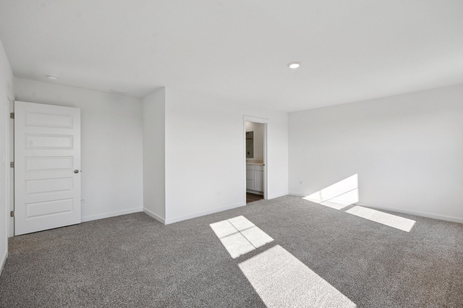 13530 Coronado Circle Plainfield, IL 60544 - Photo 19 of 49 a view of empty room