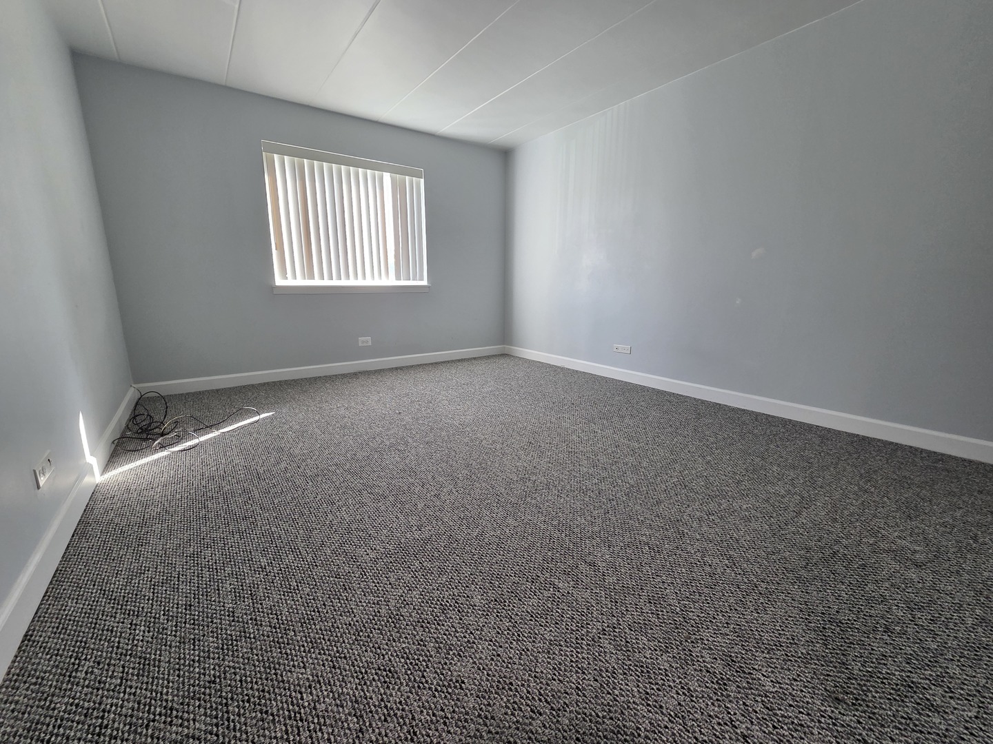 220 South Roselle Road, Unit 222 Schaumburg, IL 60193 - Photo 11 of 13