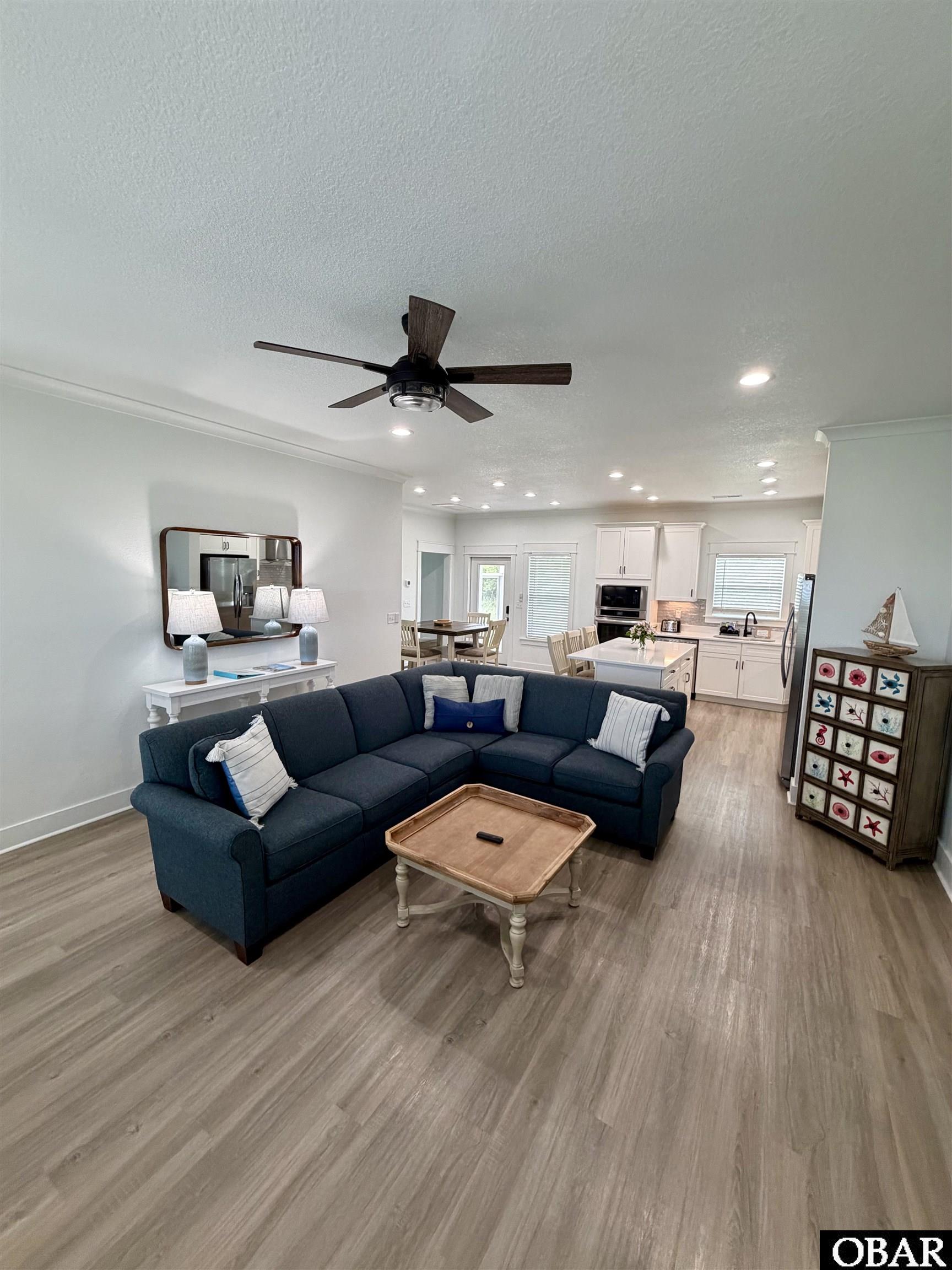 981 Waterlily Road Coinjock, NC 27923 - Photo 6 of 39 Gallery Image 6