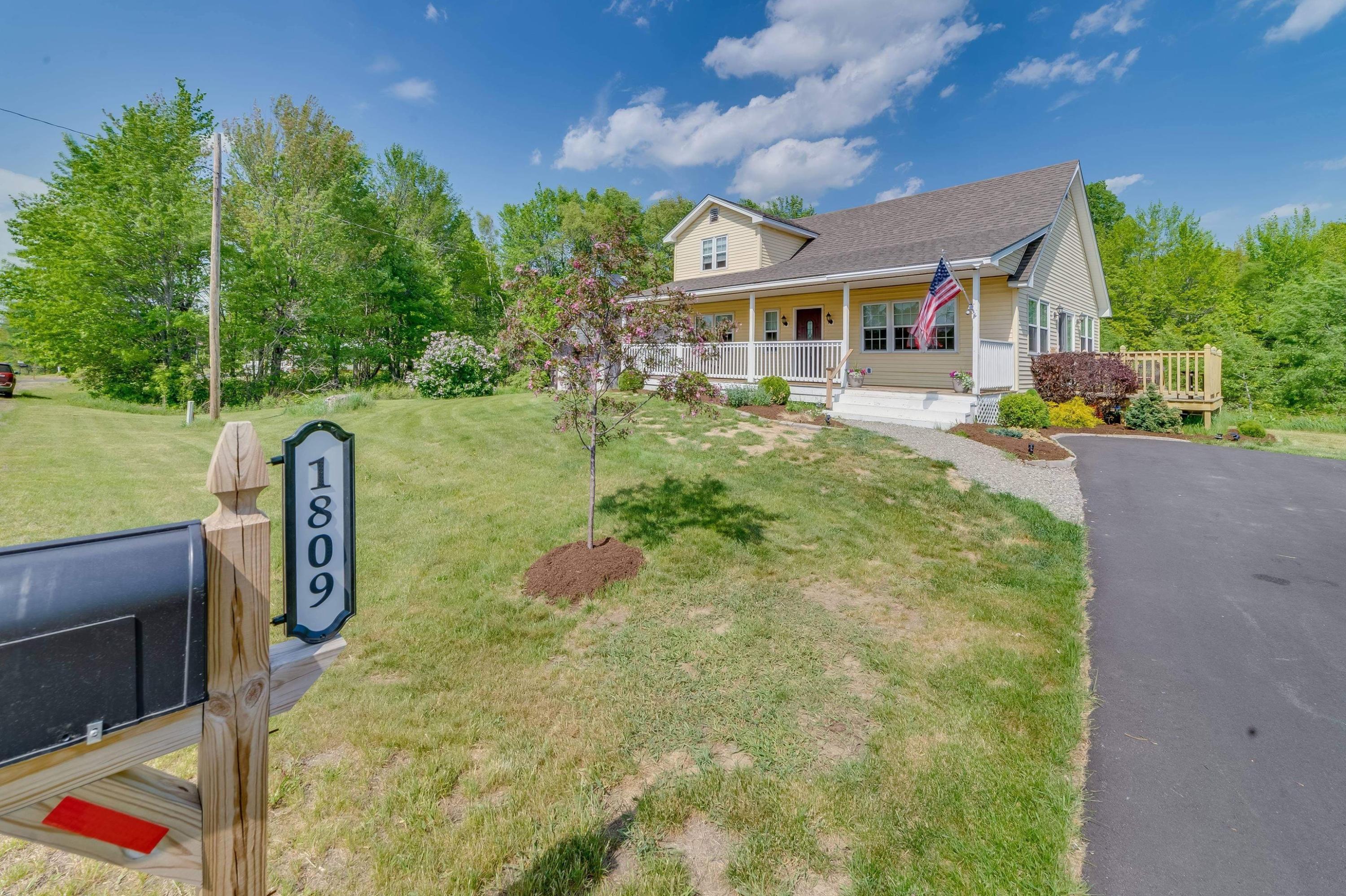 1809 Main Road Greenbush, ME 04418 - Photo 3 of 30 189548162_978004079674699_32286902060131