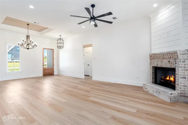 $394,000 | 173 Laurel Vly Lane, Stonewall, LA 71078