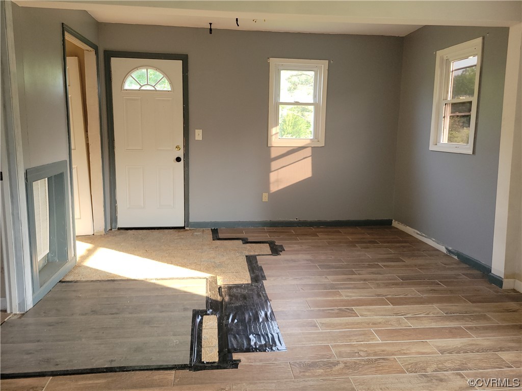 3086 Battery Road Tappahannock, VA 22560 - Photo 2 of 12 Gallery Image 2