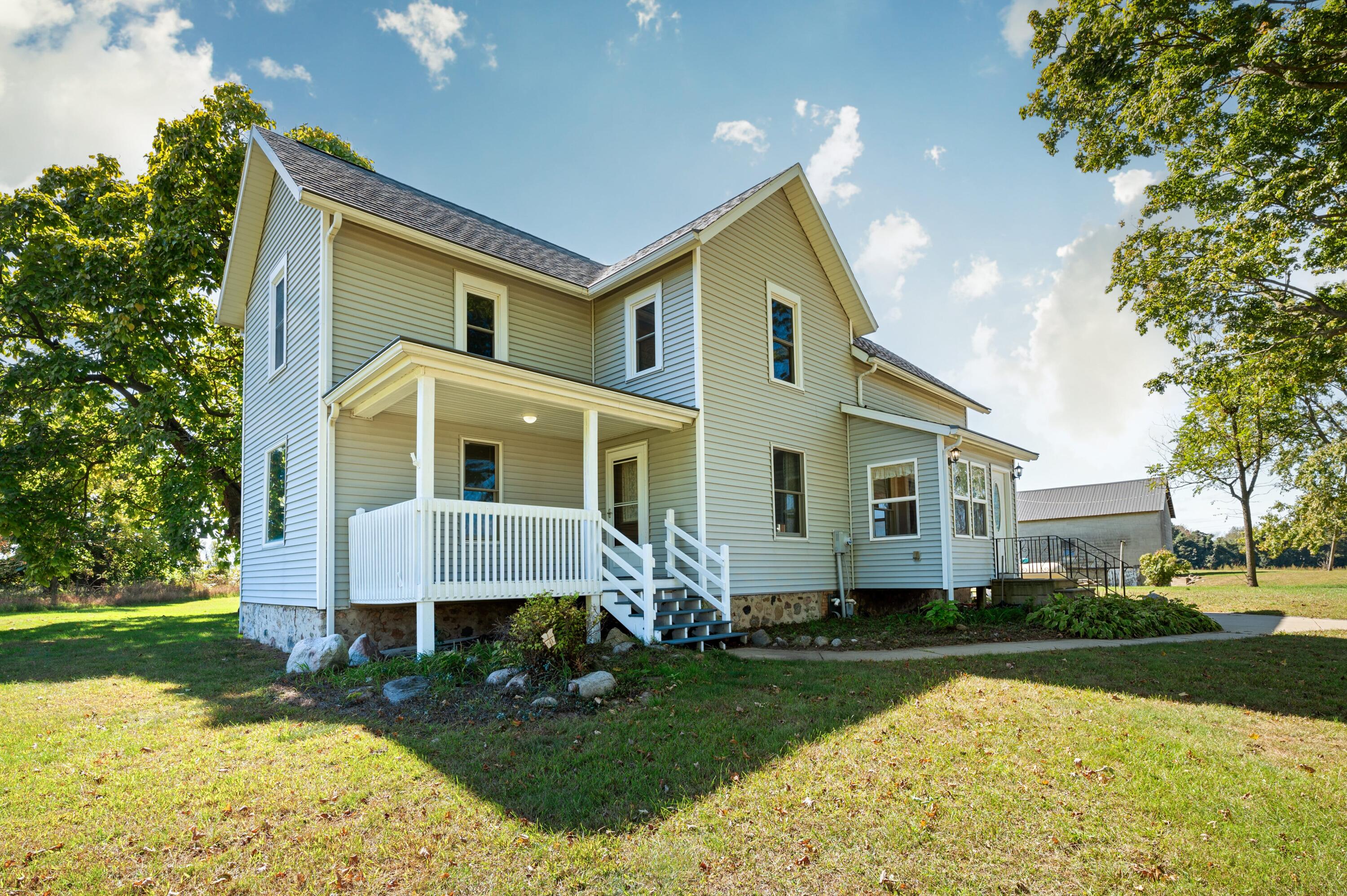 3248 Park Road Coloma, MI 49038 - Photo 1 of 34 02-Edit (1)