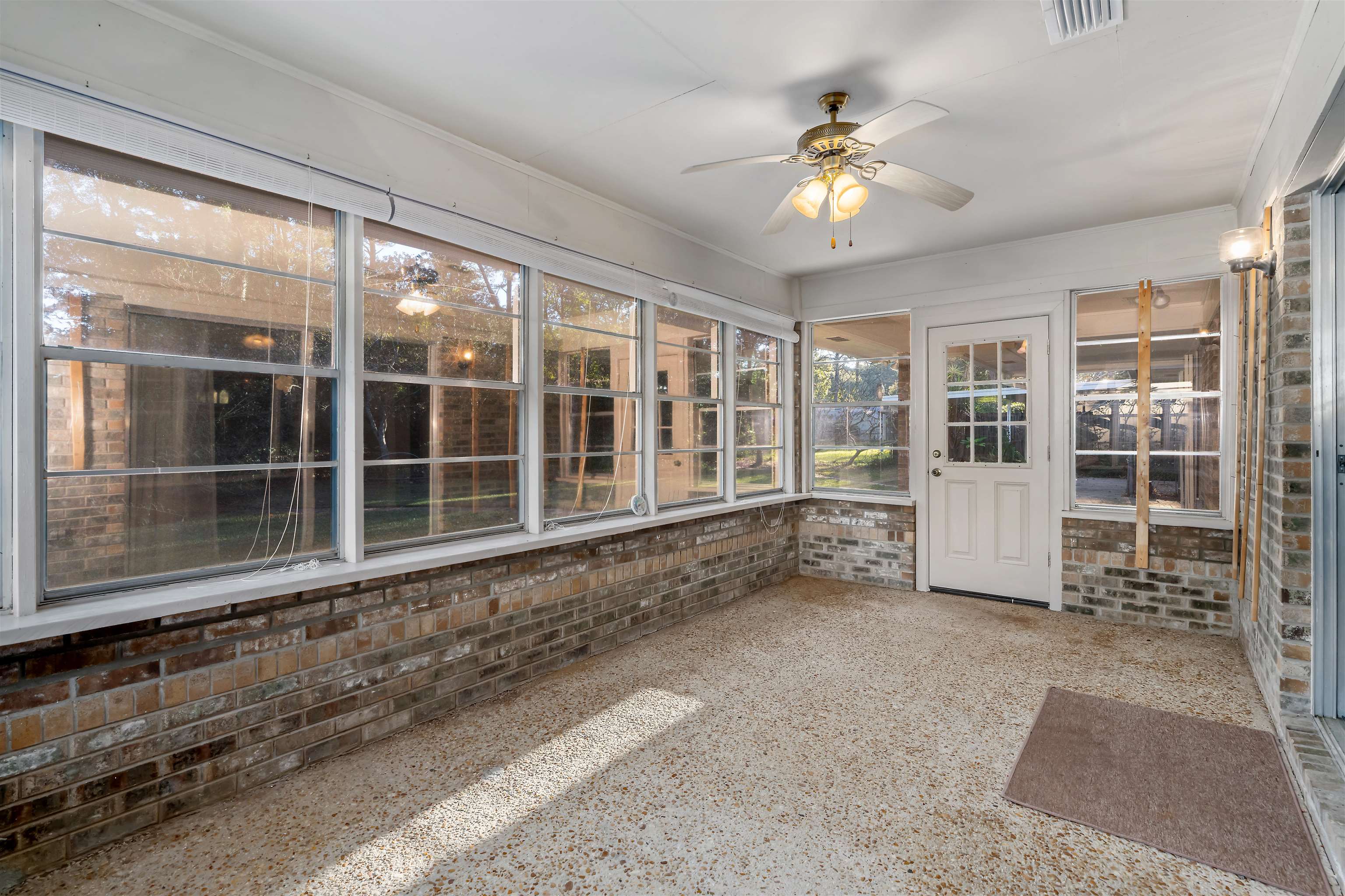 621 Spanish Main Daphne, AL 36527 - Photo 21 of 29 Sun Room