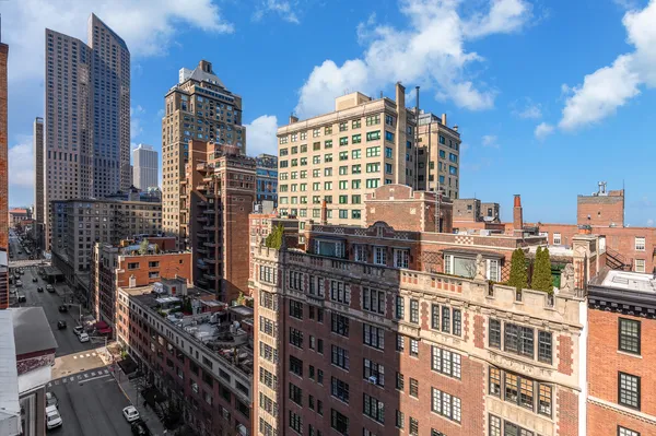 $4,250 | 227 East Walton Place, Unit 12W, Chicago, IL 60611