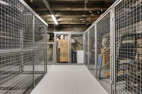 $4,250 | 227 East Walton Place, Unit 12W, Chicago, IL 60611