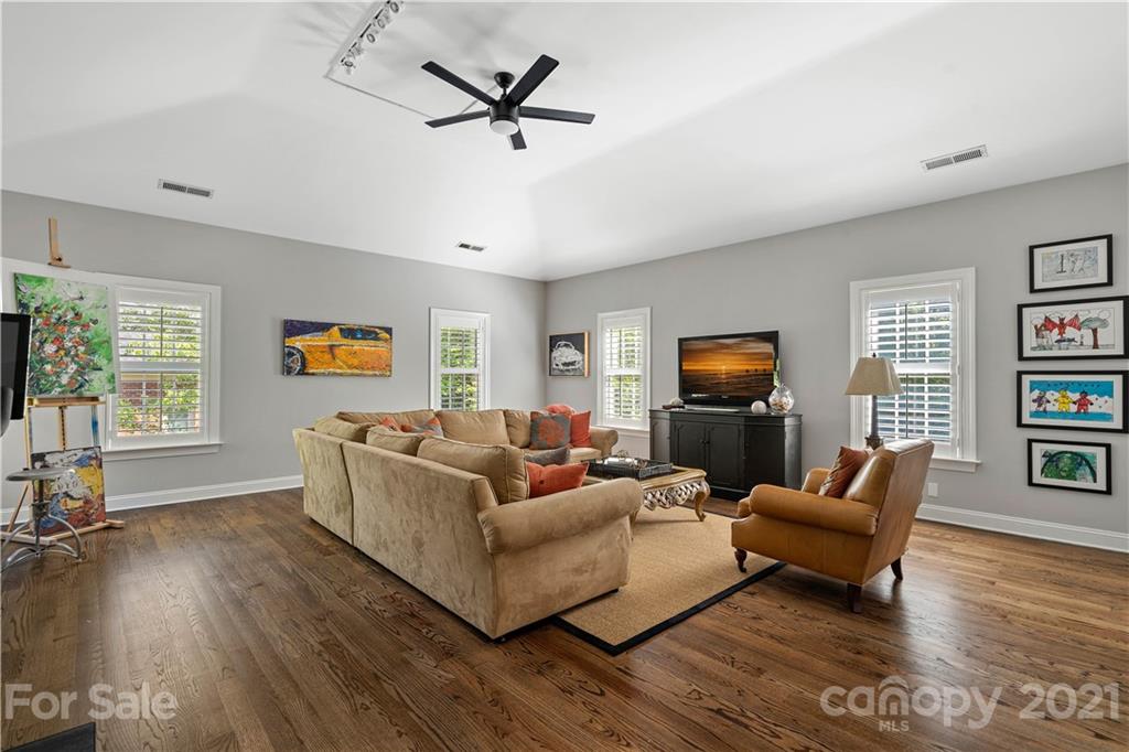 5310 Colony Road Charlotte, NC 28226 - Photo 26 of 47 Gallery Image 26