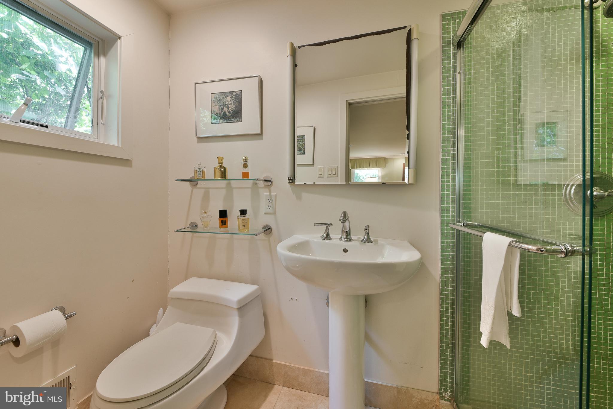 1248 Thomas Road Wayne, PA 19087 - Photo 27 of 43 master bedroom