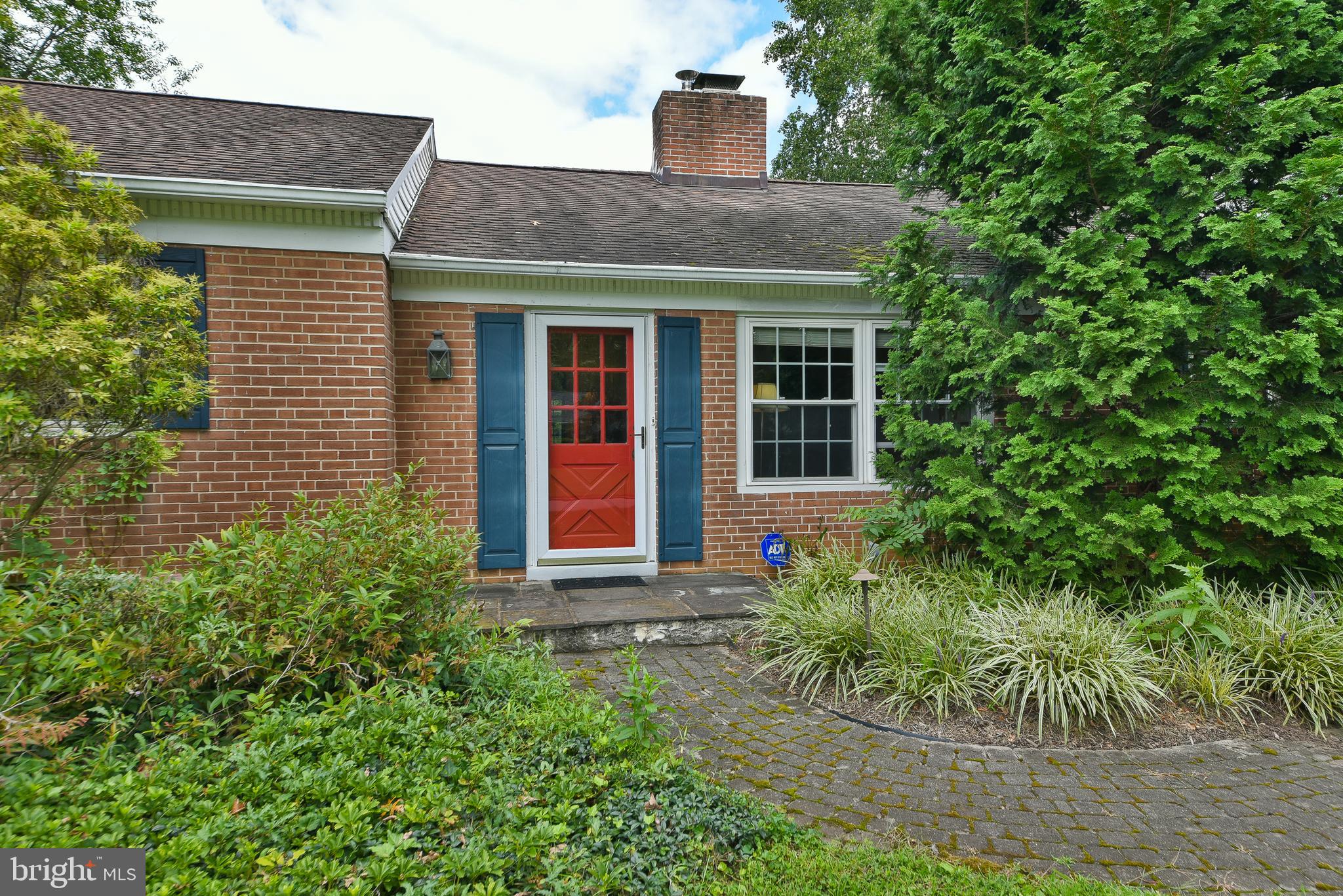 1248 Thomas Road Wayne, PA 19087 - Photo 4 of 43