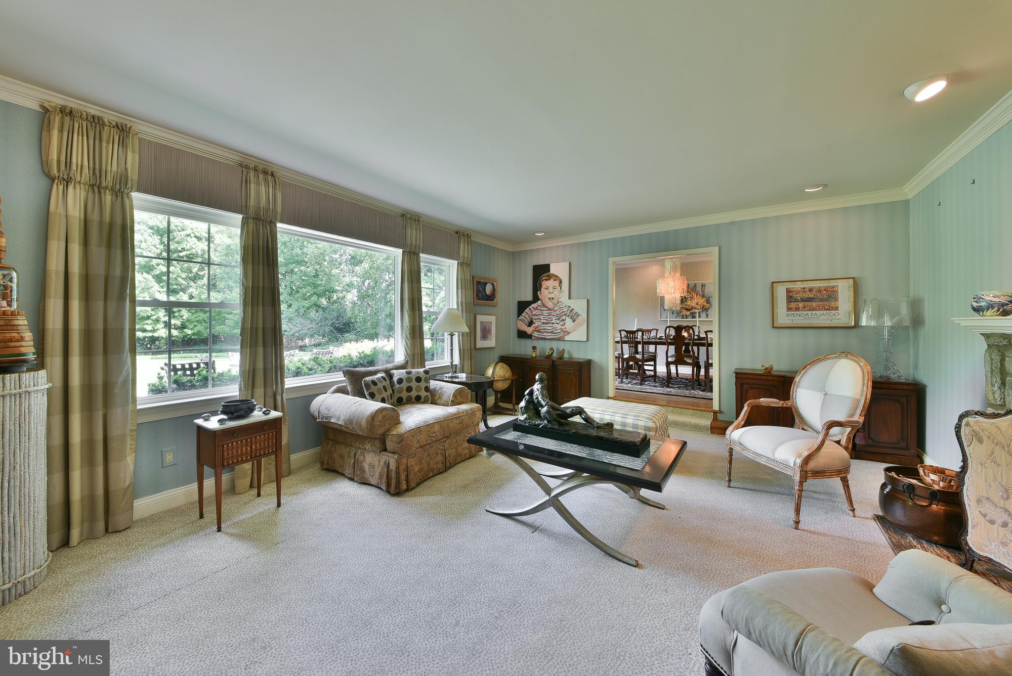 1248 Thomas Road Wayne, PA 19087 - Photo 10 of 43 living room