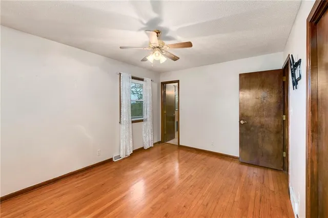 $344,900 | 17470 Springdale Road, Leavenworth, KS 66048