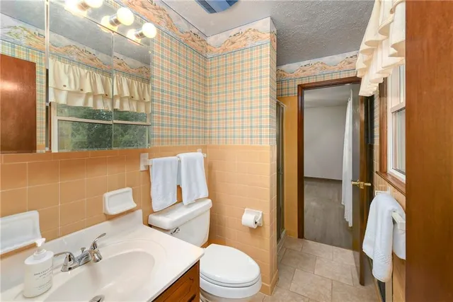 $344,900 | 17470 Springdale Road, Leavenworth, KS 66048