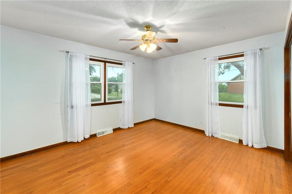 17470 Springdale Road Leavenworth, KS 66048 - Photo 21 of 31