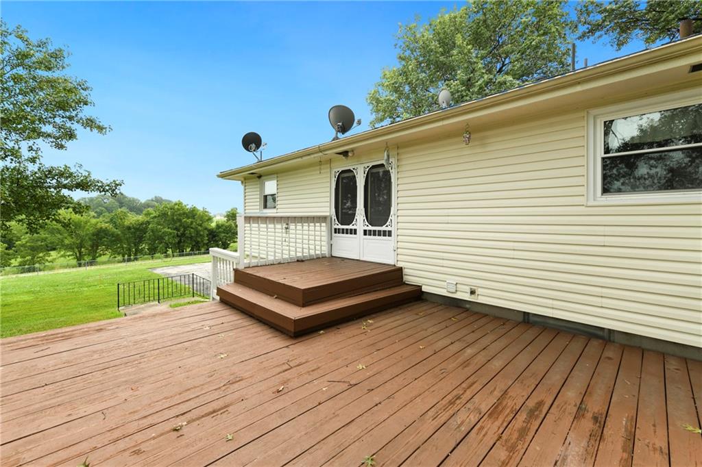 17470 Springdale Road Leavenworth, KS 66048 - Photo 26 of 31