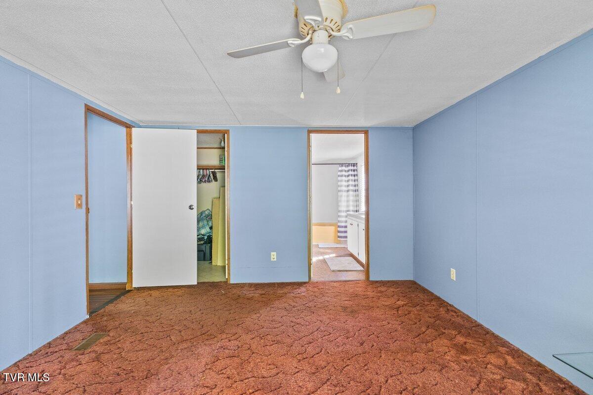 116 Edney Lane Erwin, TN 37650 - Photo 11 of 23 128A9689